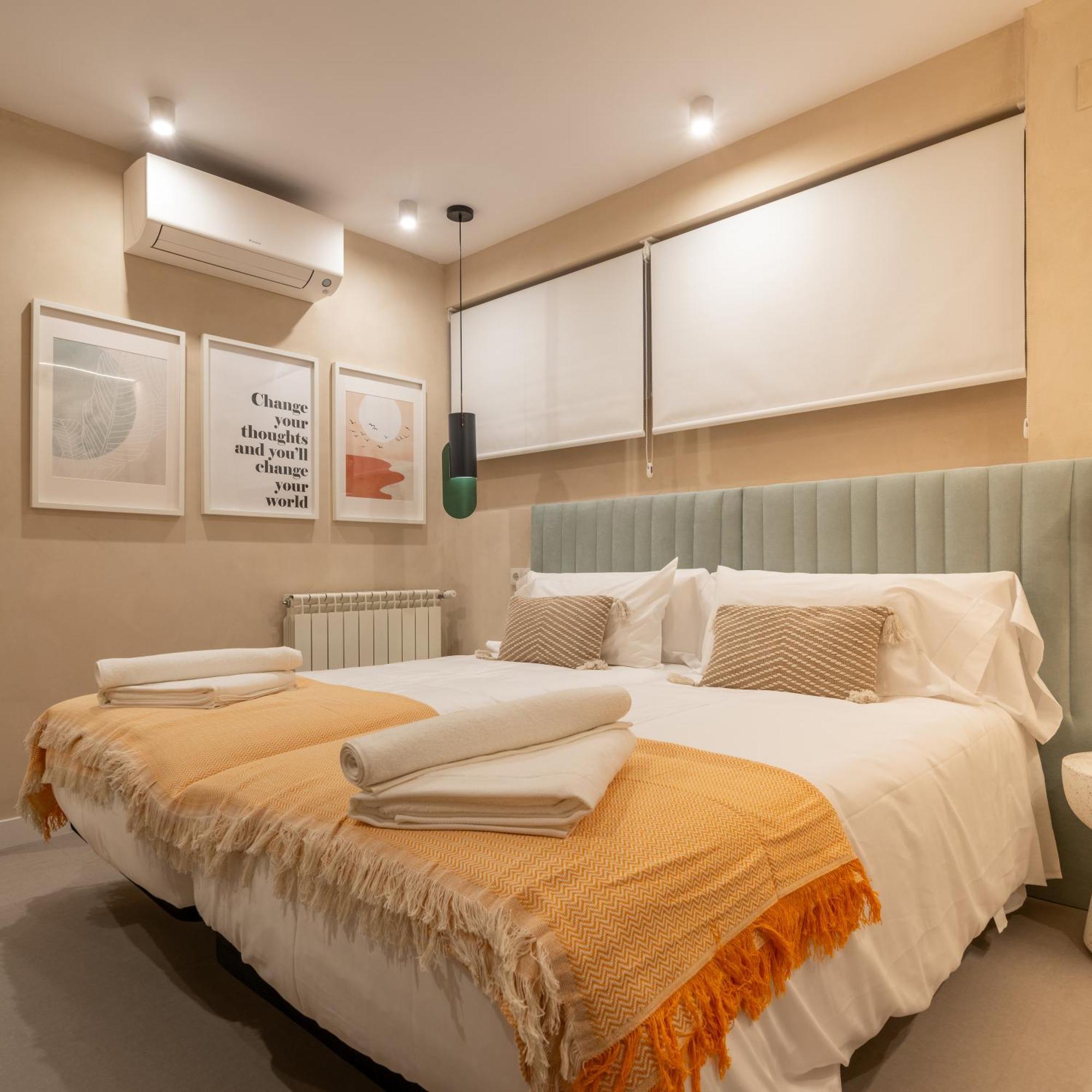Wow Apartamentos Valladolid Ngoại thất bức ảnh